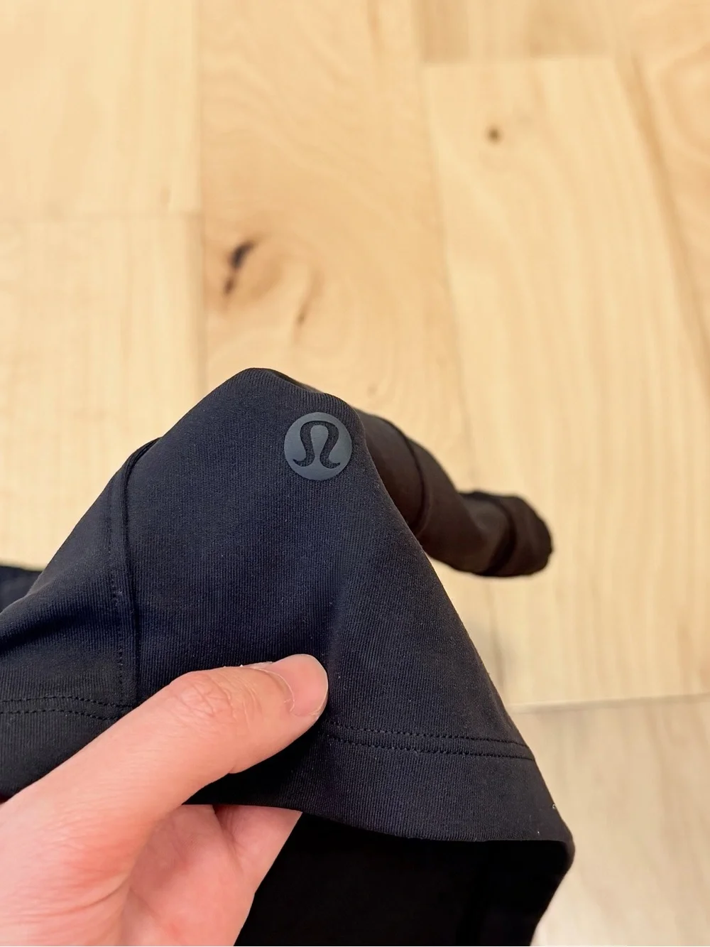 LIKE NEW Lululemon On The Fly Short *2.5